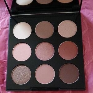 Morphe 9V Vintage Rose
